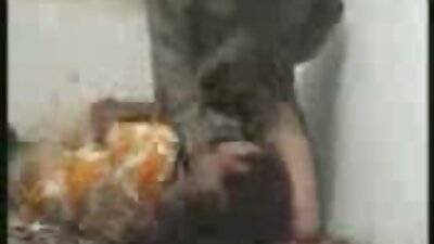 Mädchen fingert ihre Muschi aus nächster Nähe reife porn tube und macht cunnilingus