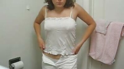 Du gehst in den Umkleideraum und es gibt Küsse von Nastia reife frauen sex filme und Dima