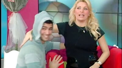Mann und Frau kamen gleichzeitig! videos reife frauen Nachdem Kuni seinen Schwanz geklebt hatte, küsste er ihn und goss ihn ein.
