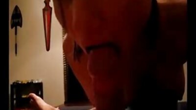 Cospler reife frauen nackt video erlaubte dem Kerl, sich mit dem neuen Kostüm vertraut zu machen, und für einen und mit ihrer Muschi